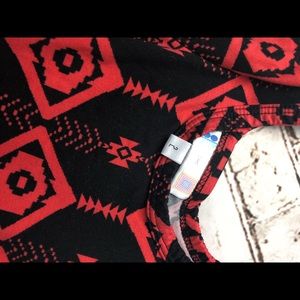 Lularoe Dot Dot Smile size 2